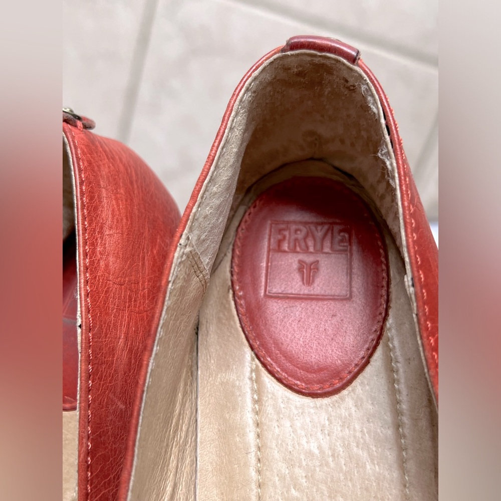 Frye Slip on - Picture 2 of 10